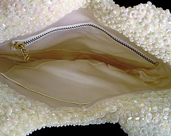 * FROM MY OWN PERSONAL COLLECTION - GORGEOUS VINTAGE WALBORG  SPARKLING SEQUIN & HAND BEADED EVENING BAG MADE IN HONG KONG