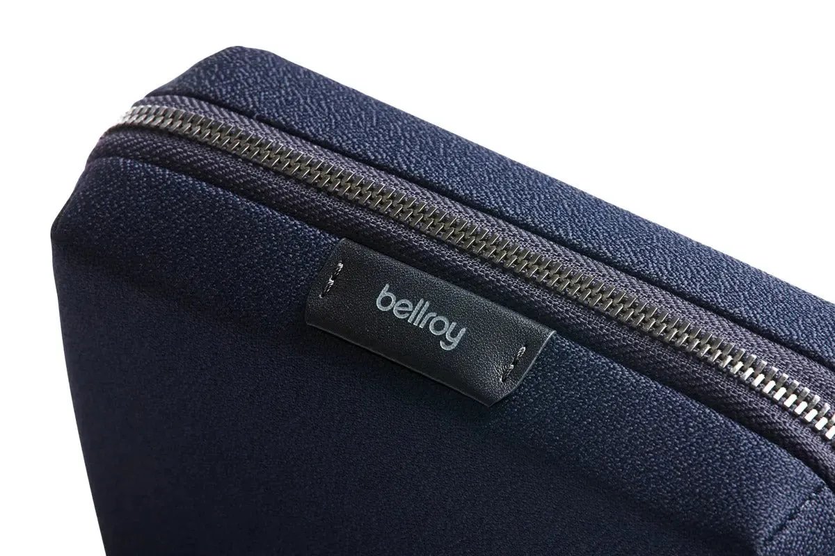 BELLROY - TOILETRY KIT