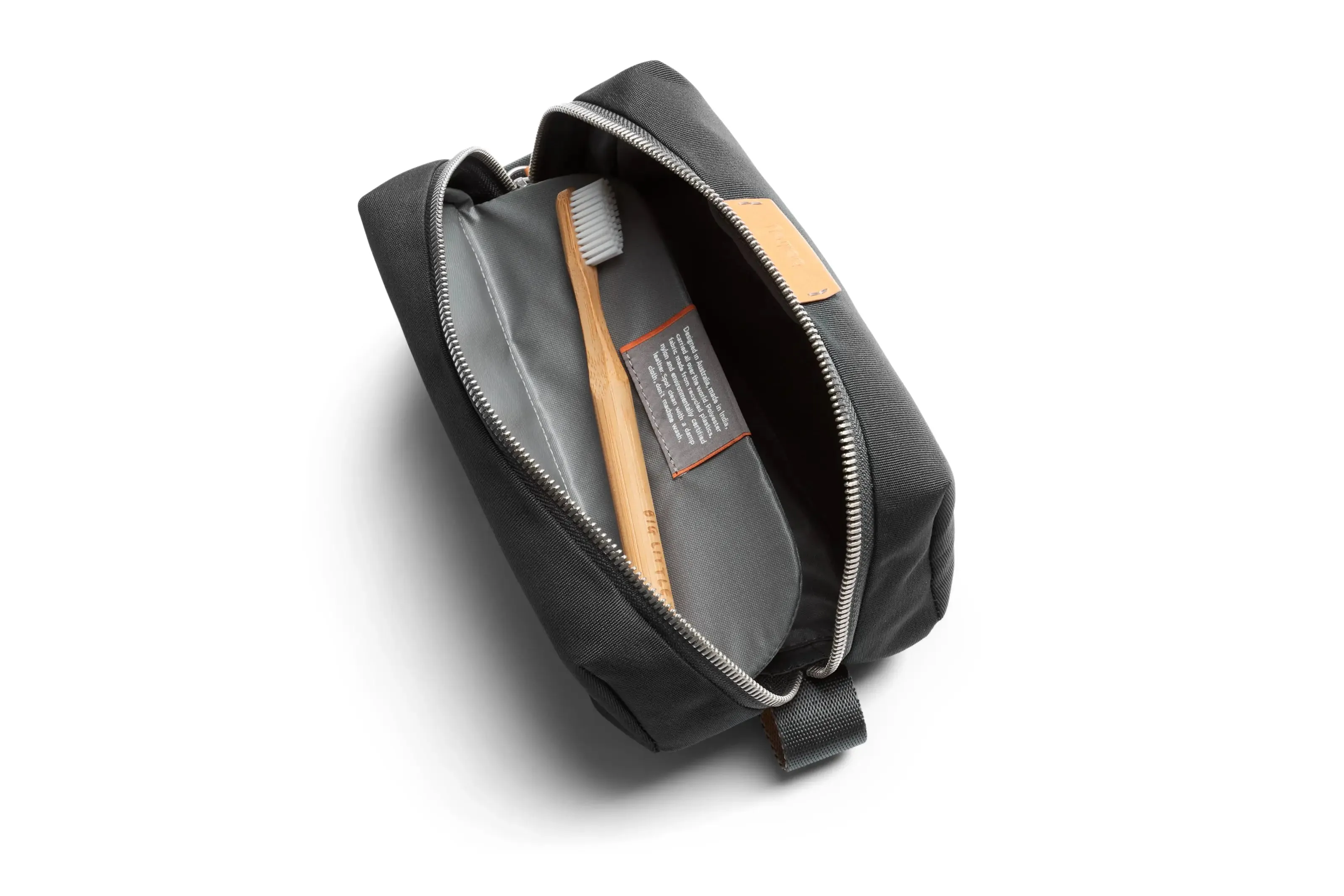 BELLROY - TOILETRY KIT