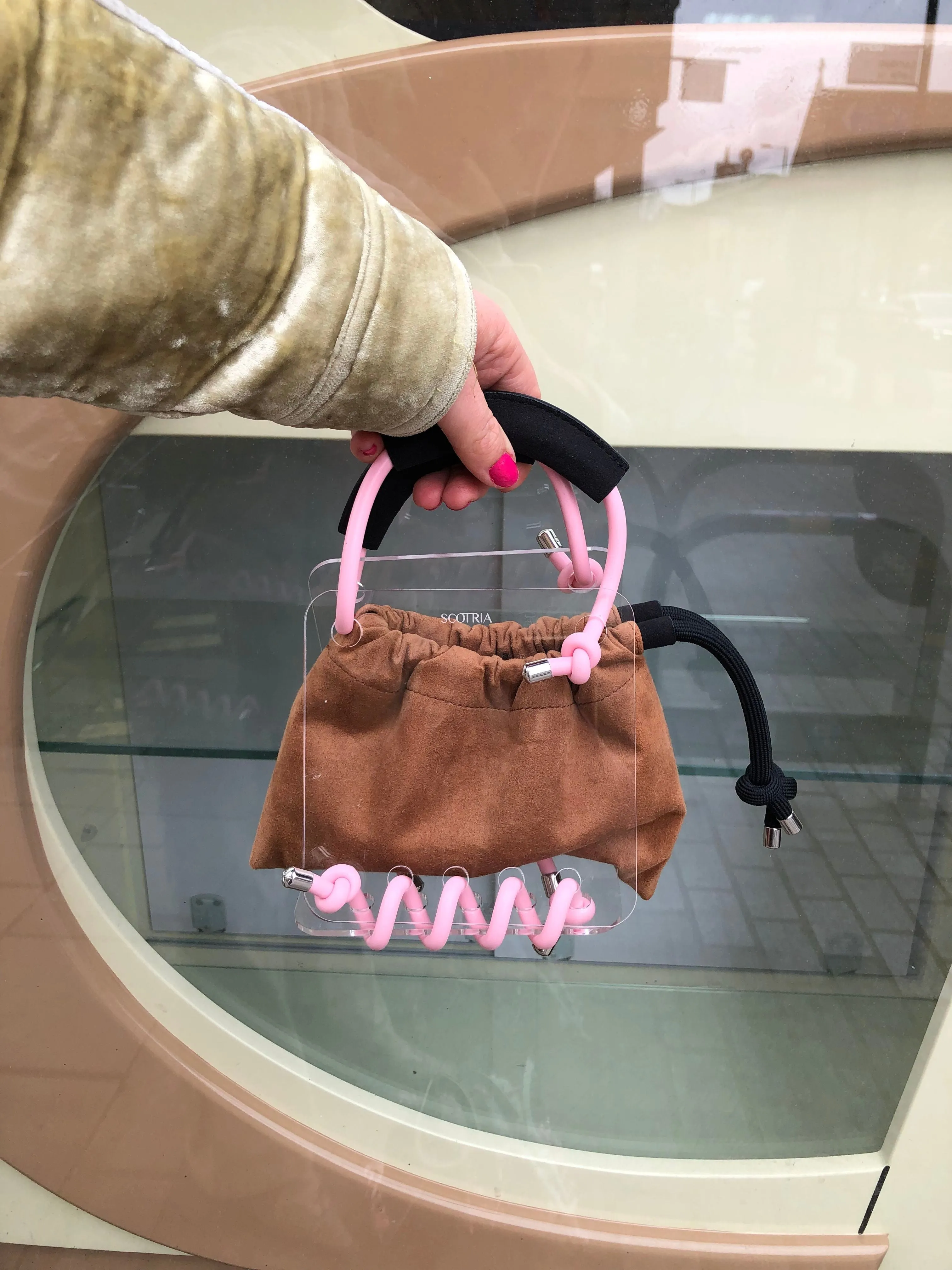 Berg Bag in Candy Sauna