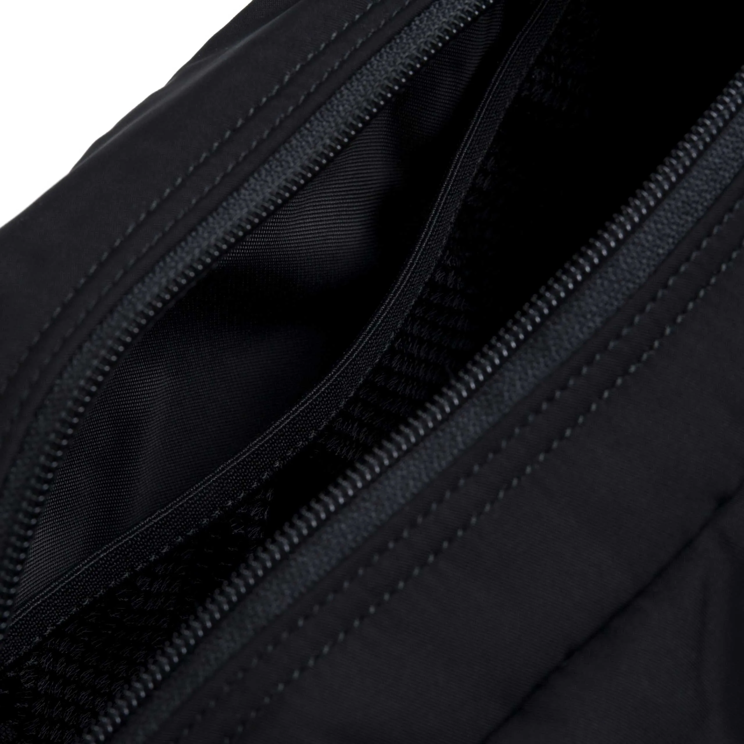 Carthartt WIP Military Hip Bag Black