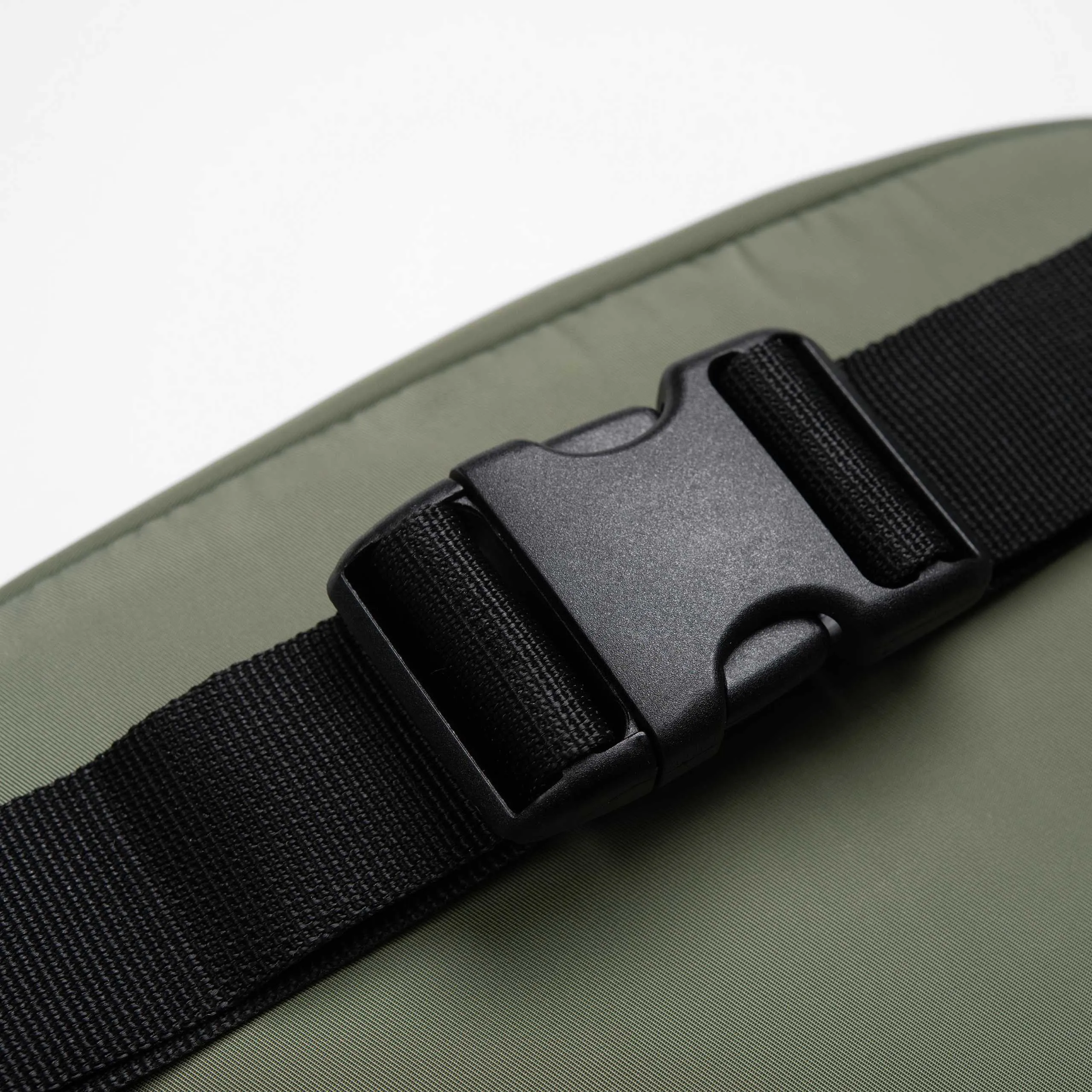 Carthartt WIP Military Hip Bag Green