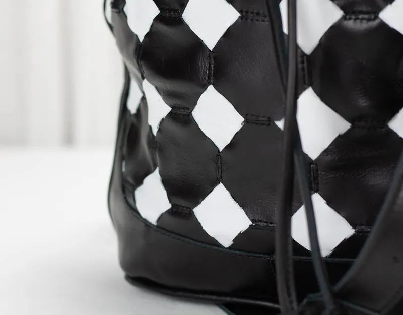 Danae bag - Black and white handwoven leather