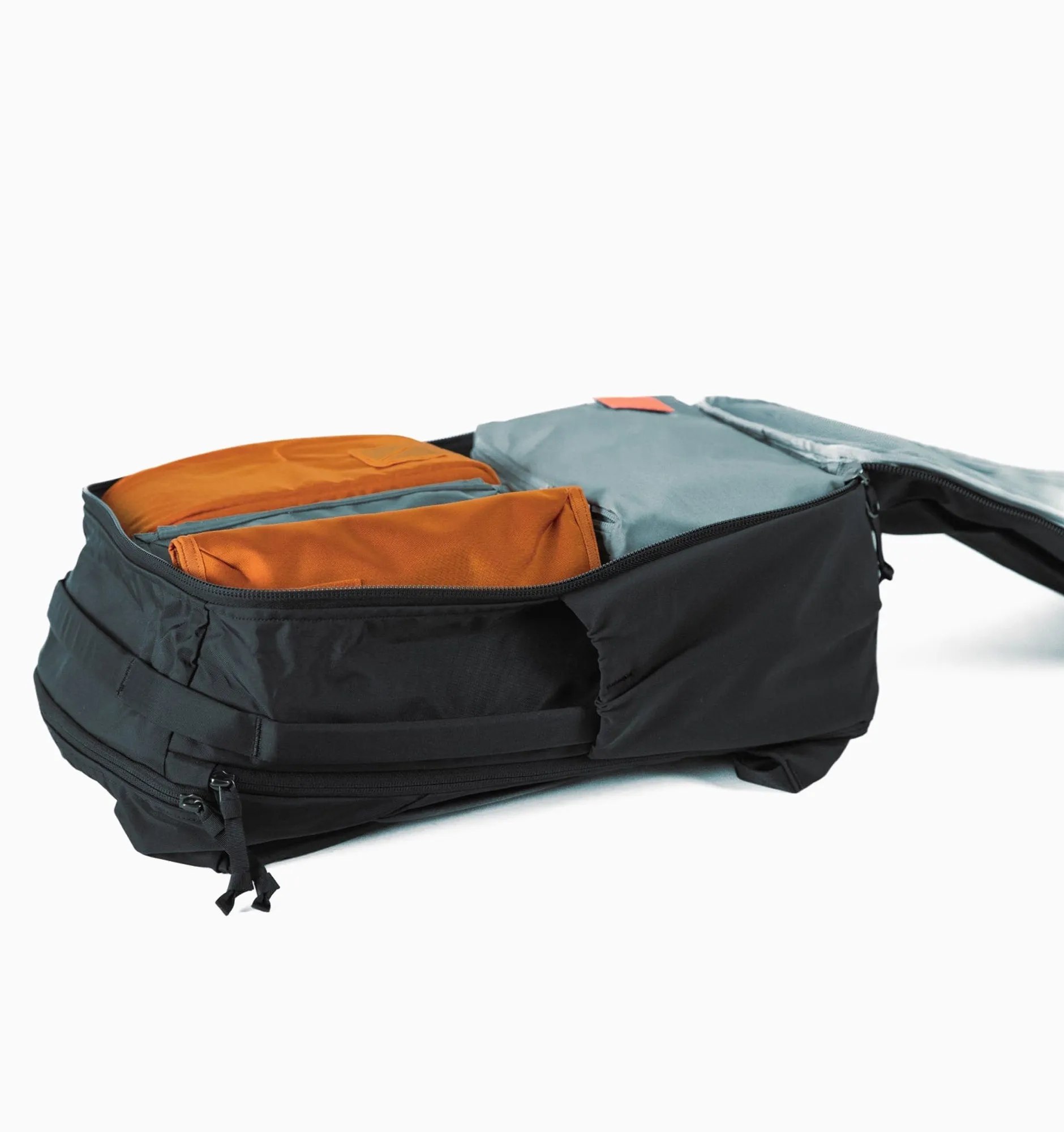 Evergoods Civic Travel Bag 26L