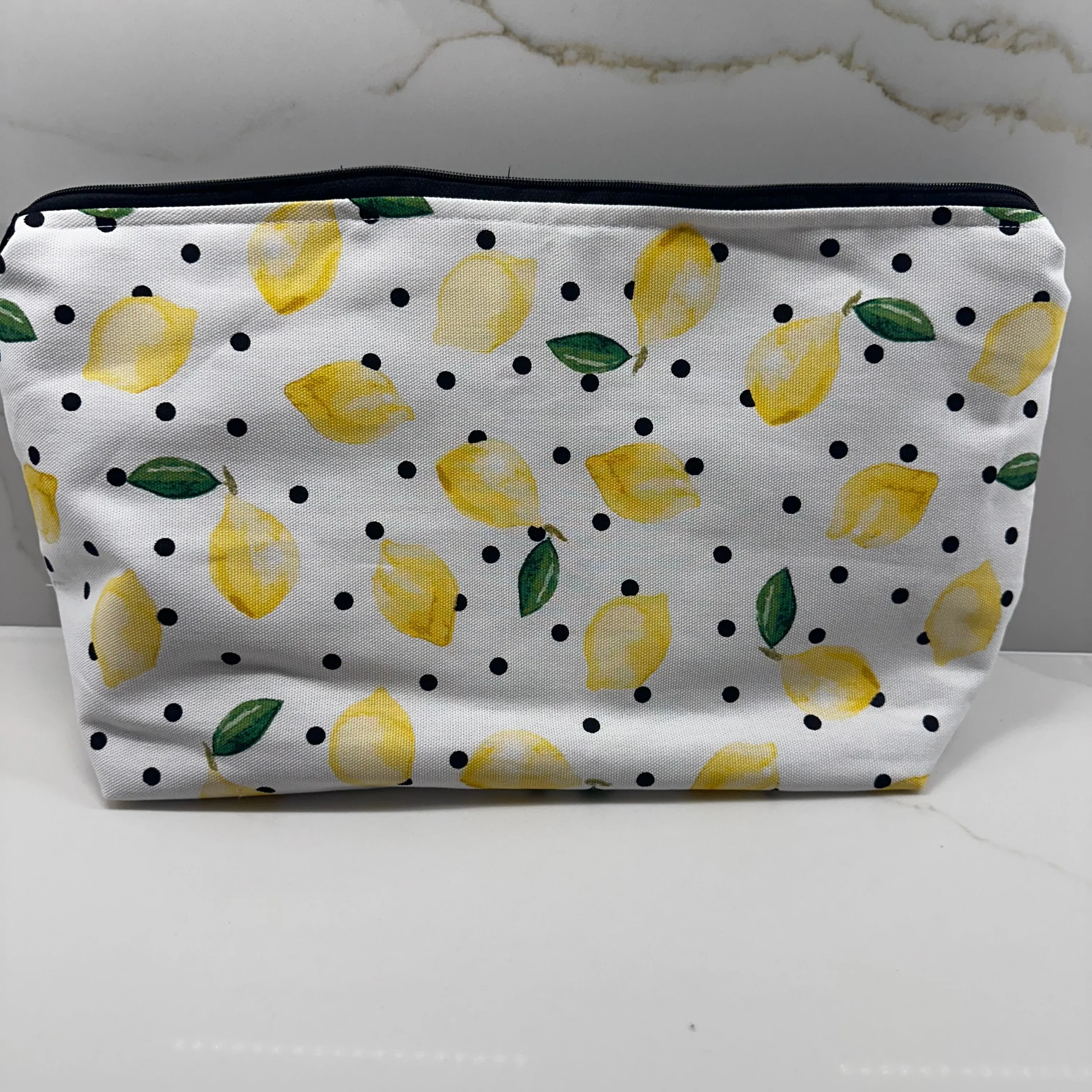 Lemon Dots Zipper Bags