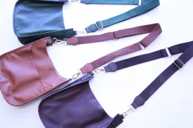 Medium Messenger Bag