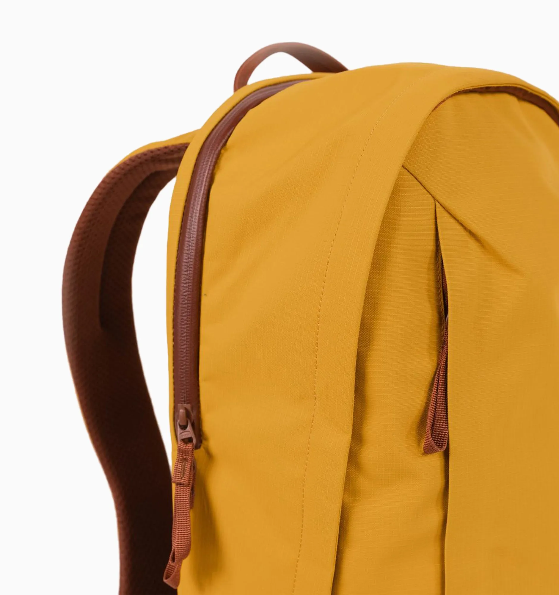 Moment Everything Backpack 21L