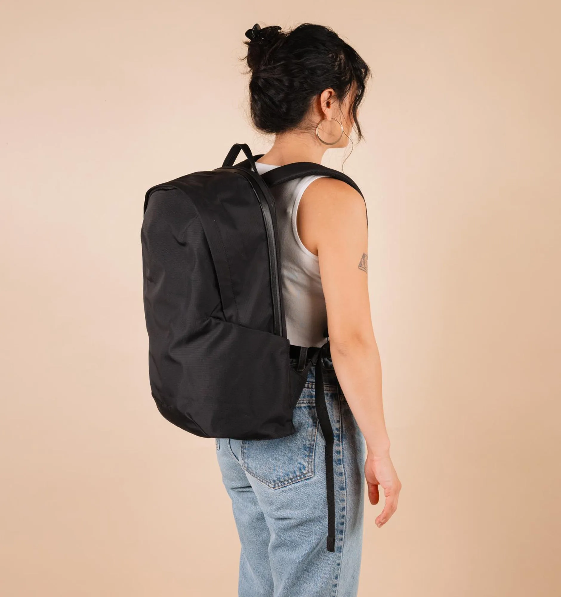 Moment Everything Backpack 21L