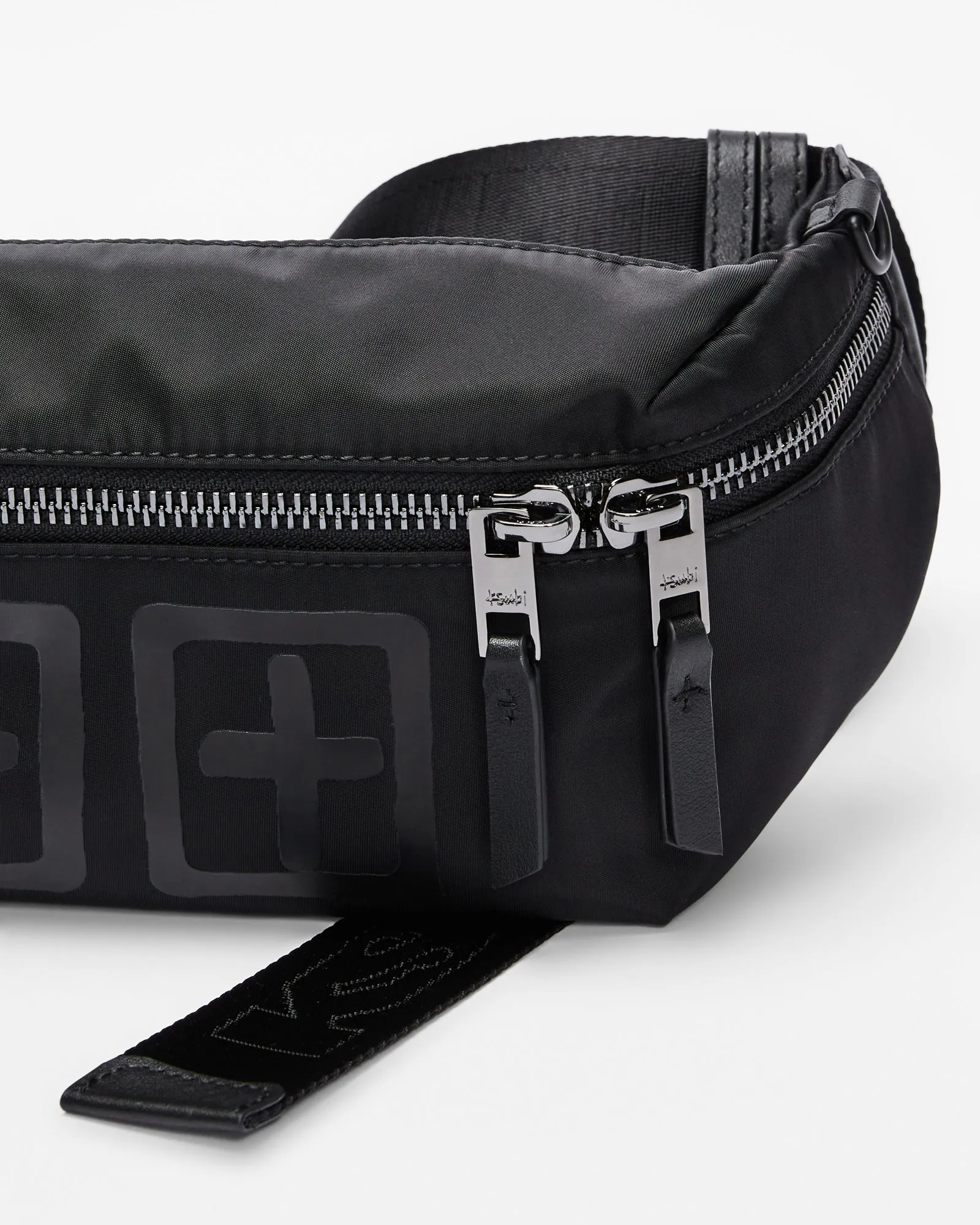 NYLON STASH BAG BLACK