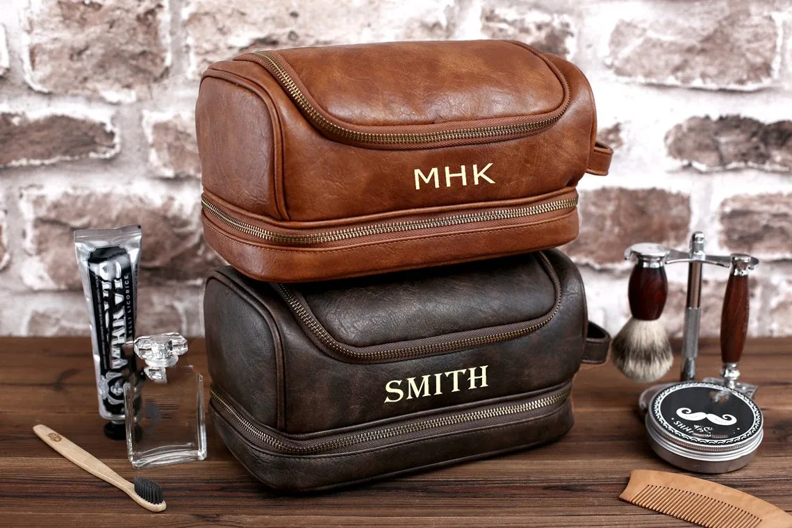 Personalised Hanging Wash Bag, PU Leather Groomsmen Gifts, Toiletry Bag