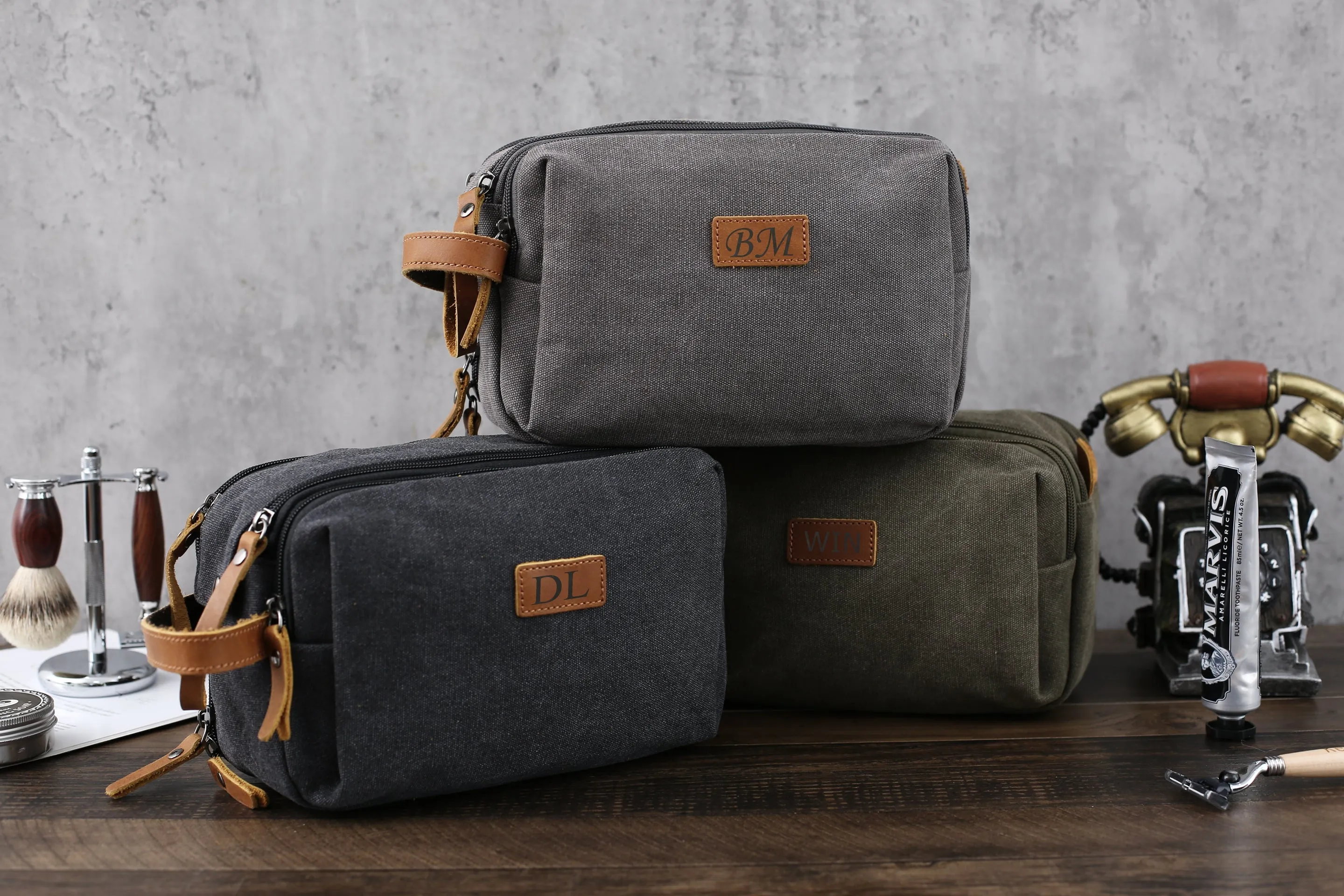 Personalized Groomsmen Toiletry Bag | Canvas Wash Bag | Birthday Gift | Groomsman Gift Dopp Kit