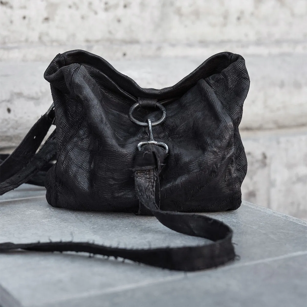 SHOULDER STRAP BAG